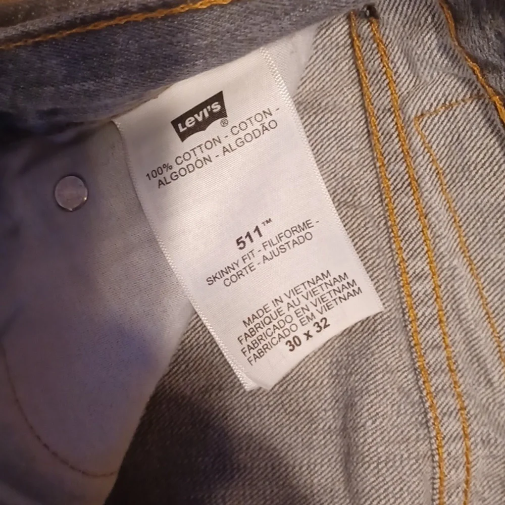 Levi's  511 Men's Classic Gray Skinny Fit Jeans 30x32